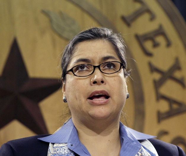 Legisladora propone multar masturbación