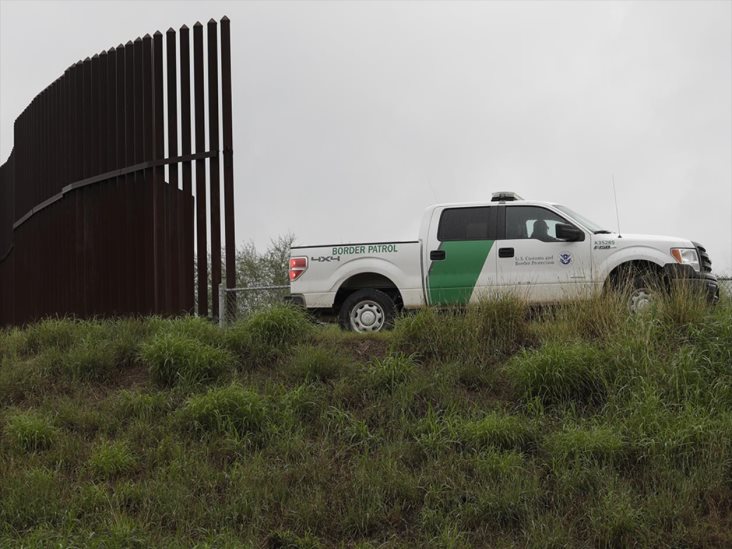 Enfrenta trabas muro de Tump Enfrenta trabas muro de Tump