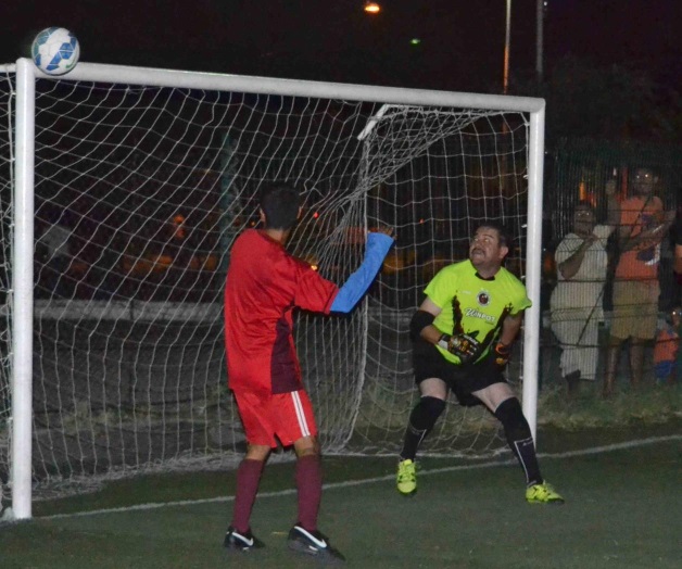 Andan indestructibles en categoría Veteranos