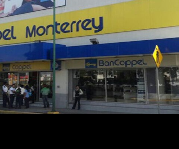 Solitario delincuente asalta tienda Coppel. Atiende CR a 2 empleados en crisis