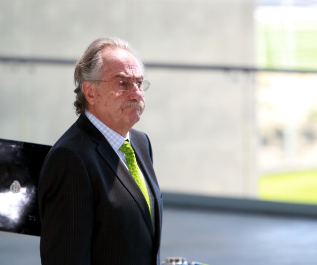 Vislumbran opción de salir del Azteca