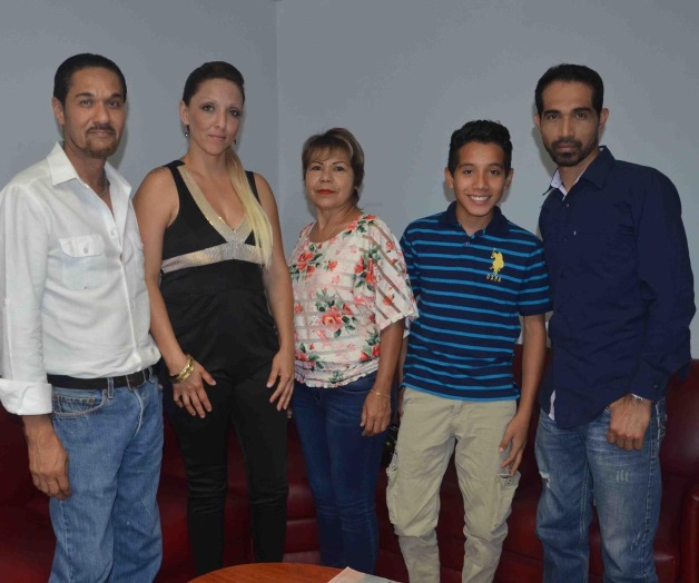 Se aventuran en cine