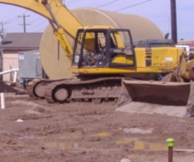 Amplían la carretera de 2 a 4 carriles
