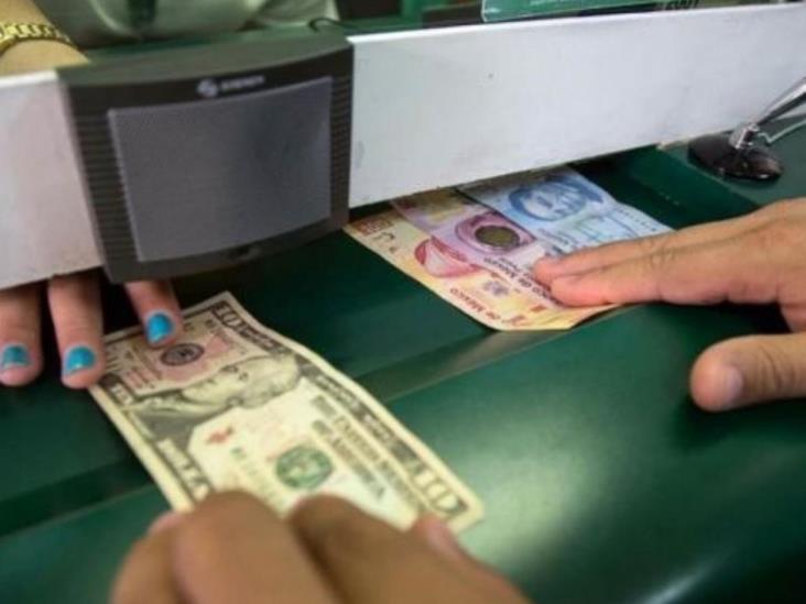 Cierra dólar la jornada en $19.00 Cierra dólar la jornada en $19.00