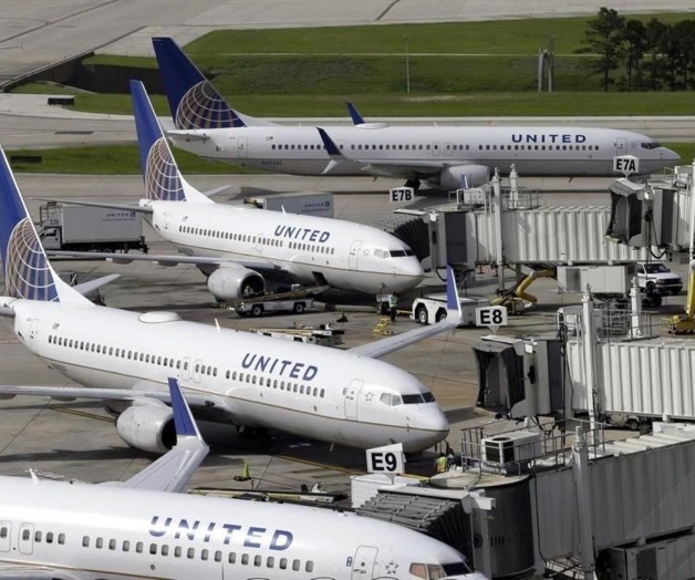 United Airlines sube a 10 mil dólares compensación por ceder asiento