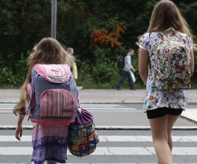 Aprueban propuesta para ayudar a niños