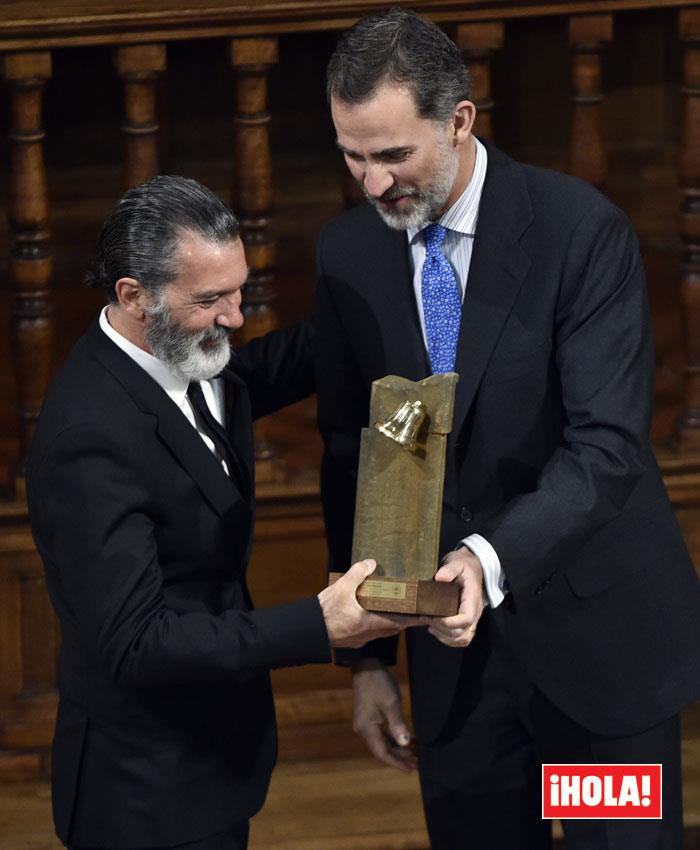 Recibe premio Camino Real Recibe premio Camino Real