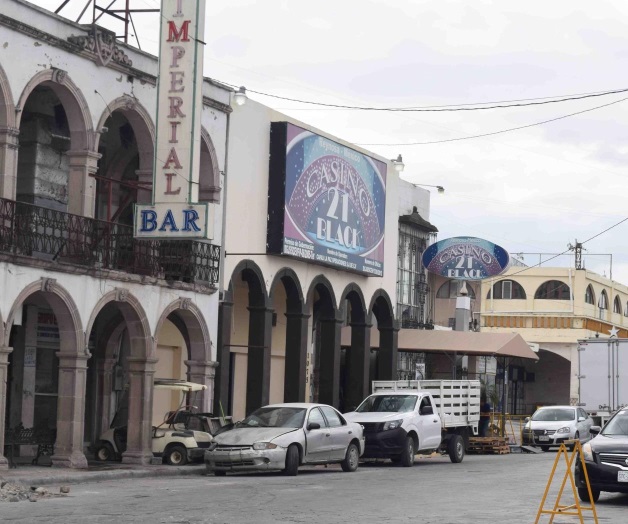 Clausuran ahora Casino 21 Black. Arriban autoridades federales y estatales