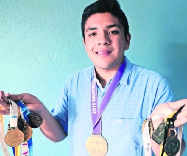 Mexicano gana en Canadá oro por proyecto con orina