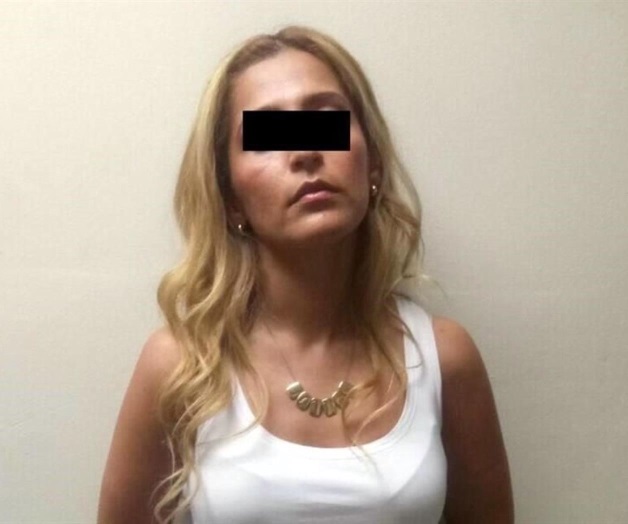 Cae mujer por chantaje a empresario