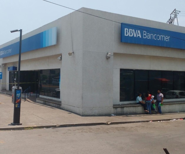 Vandalizan Bancomer del Centro de Altamira