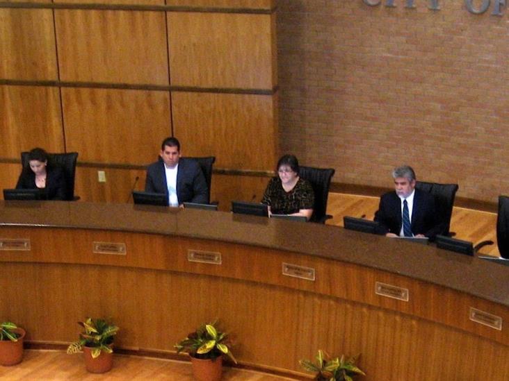 Incluyen una reducción de impuestos en presupuesto Incluyen una reducción de impuestos en presupuesto