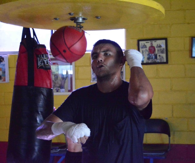 Primera pelea del año para Rocky Montoya