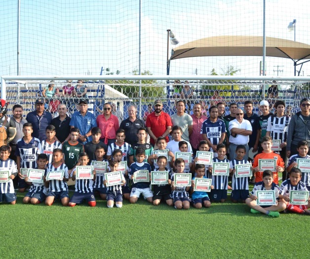 Festejan séptimo aniversario