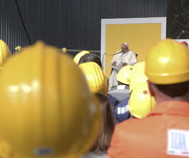 Denuncia papa a especuladores