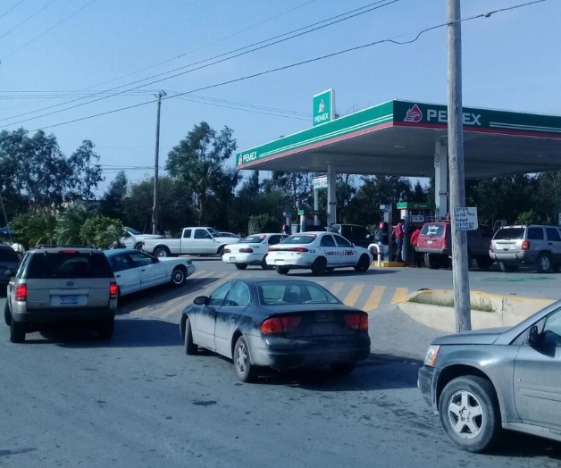 Reportan gasolineros pérdidas por apagones Reportan gasolineros pérdidas por apagones