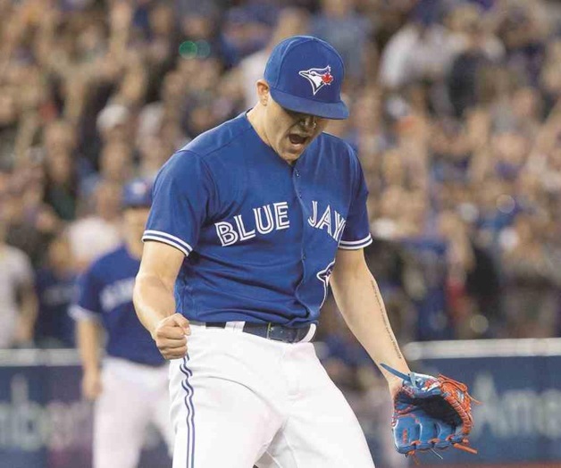 Anda Roberto Osuna enrachado Anda Roberto Osuna enrachado