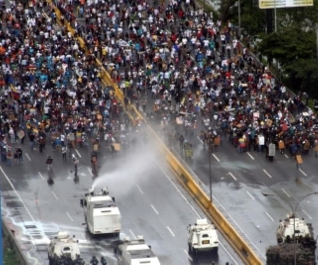 Ejecutan a juez durante protesta en Venezuela Ejecutan a juez durante protesta en Venezuela