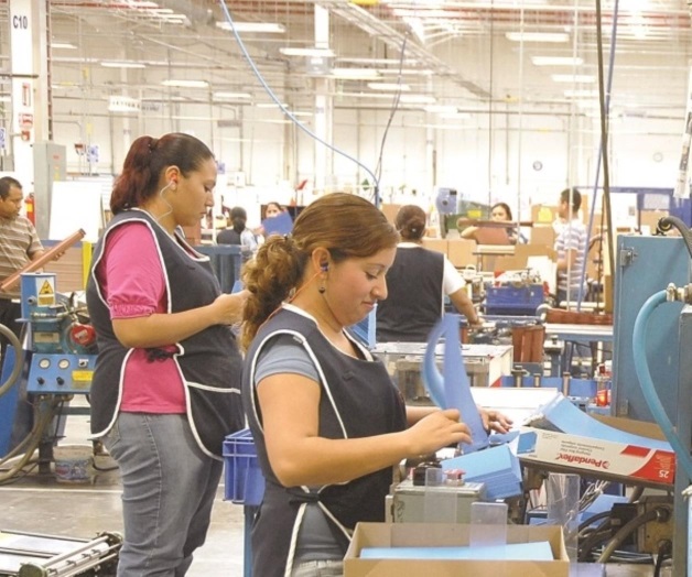 ‘Devuelven’ Siamar a Lara Bazaldúa... ‘Devuelven’ Siamar a Lara Bazaldúa...