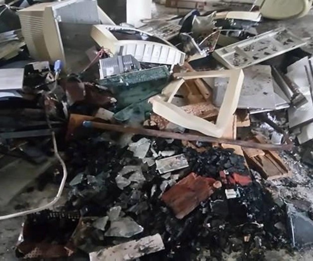 Intentan quemar casa abandonada