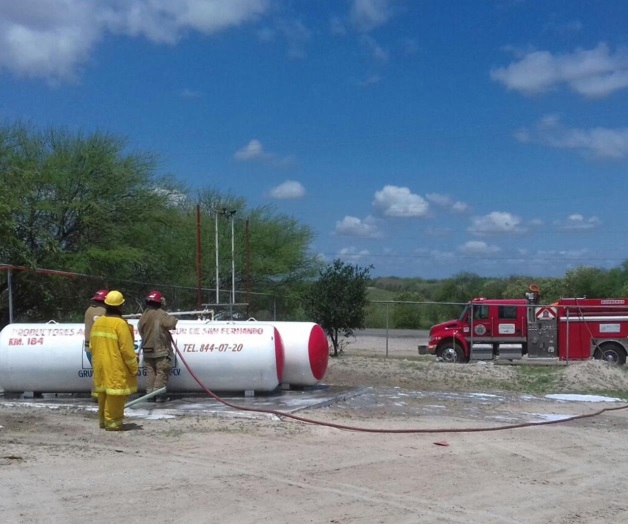 Evitan una tragedia;controlan fuga de gas Evitan una tragedia;controlan fuga de gas