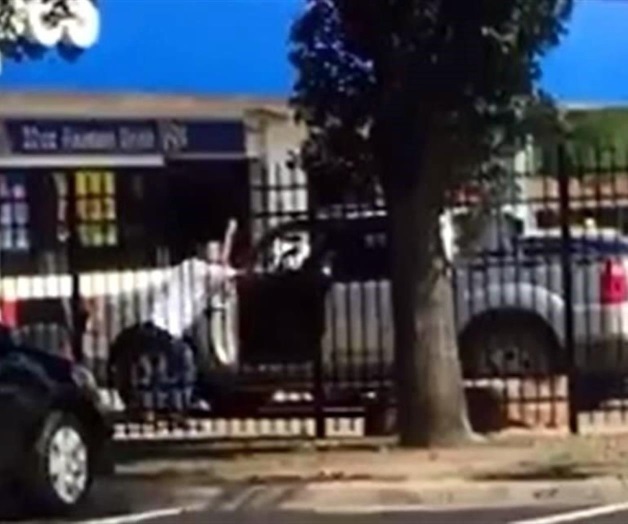 Se enfrenta a balazos con policías tras asesinar a su pareja