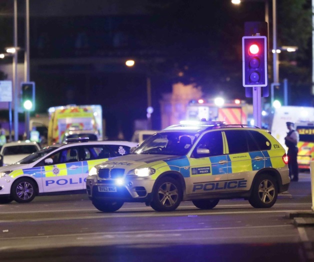 Reportan atropellados y apuñalados en tres hechos distintos en Londres Reportan atropellados y apuñalados en tres hechos distintos en Londres