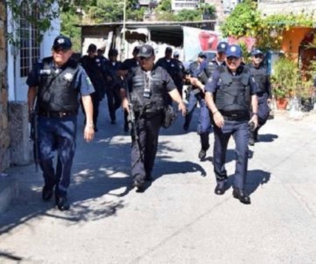 Edomex: Acusa Morena a policías de amedrentar a ciudadanos Edomex: Acusa Morena a policías de amedrentar a ciudadanos