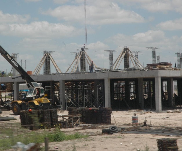 Necesitan impulso en la construcción. Padecen por recortes al gasto público