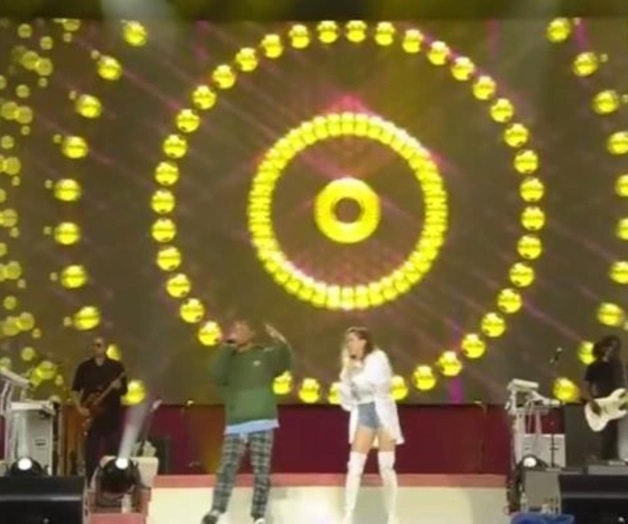 Recibe One Love Manchester a Pharrell y Cyrus Recibe One Love Manchester a Pharrell y Cyrus
