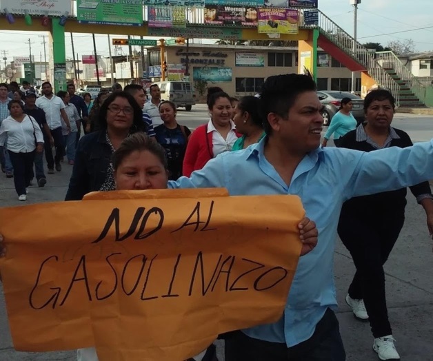 ... Tomó Pemex por gasolinazo, va por Puente Pharr a favor del agro ... Tomó Pemex por gasolinazo, va por Puente Pharr a favor del agro