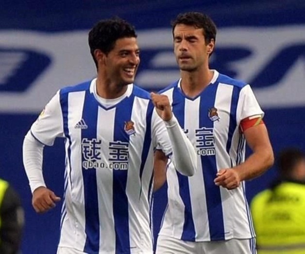 Real Sociedad atenderá ofertas por Carlos Vela Real Sociedad atenderá ofertas por Carlos Vela