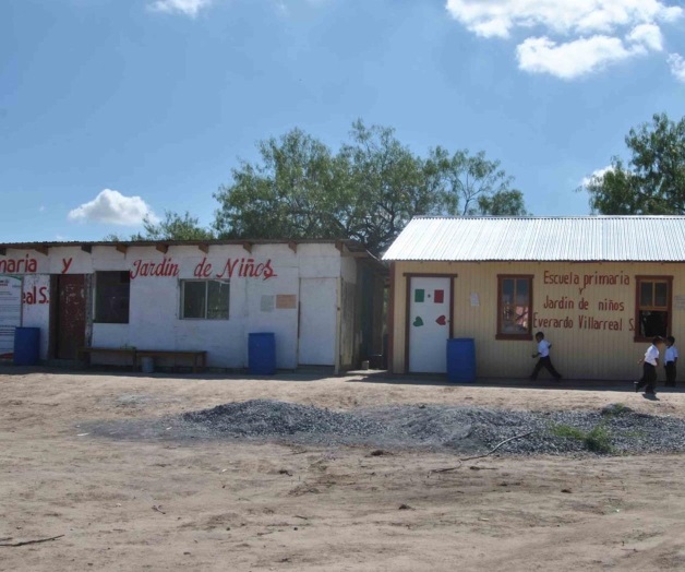 Incluye a escuelasel paquete de obras Incluye a escuelasel paquete de obras