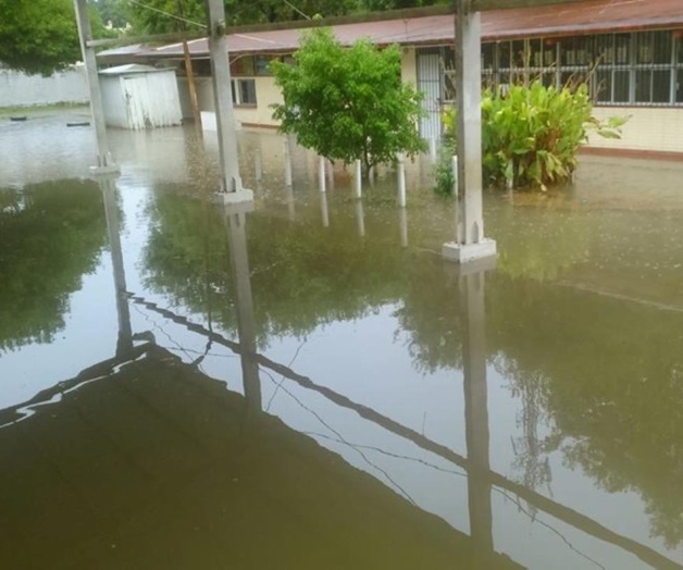 Reclama por anegaciones en la Ford 45