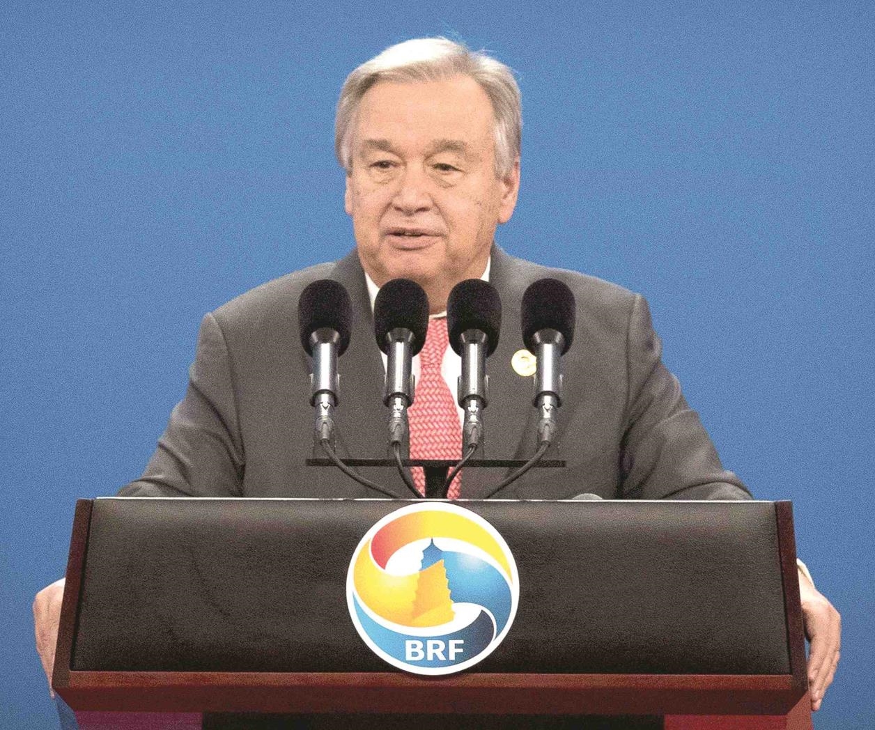 Los océanos están más amenazados Los océanos están más amenazados