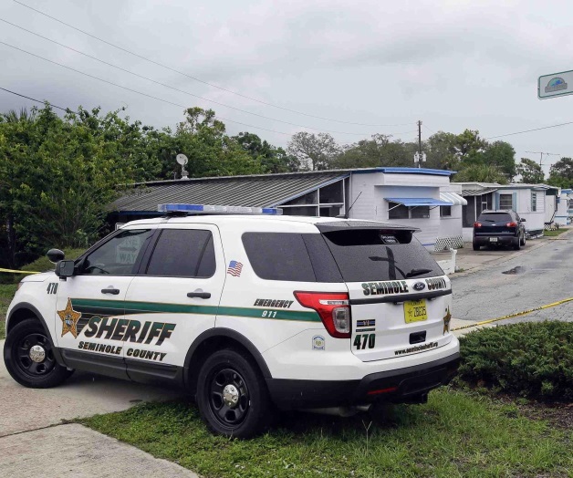 Exempleado mata a 5 y se suicida en Florida