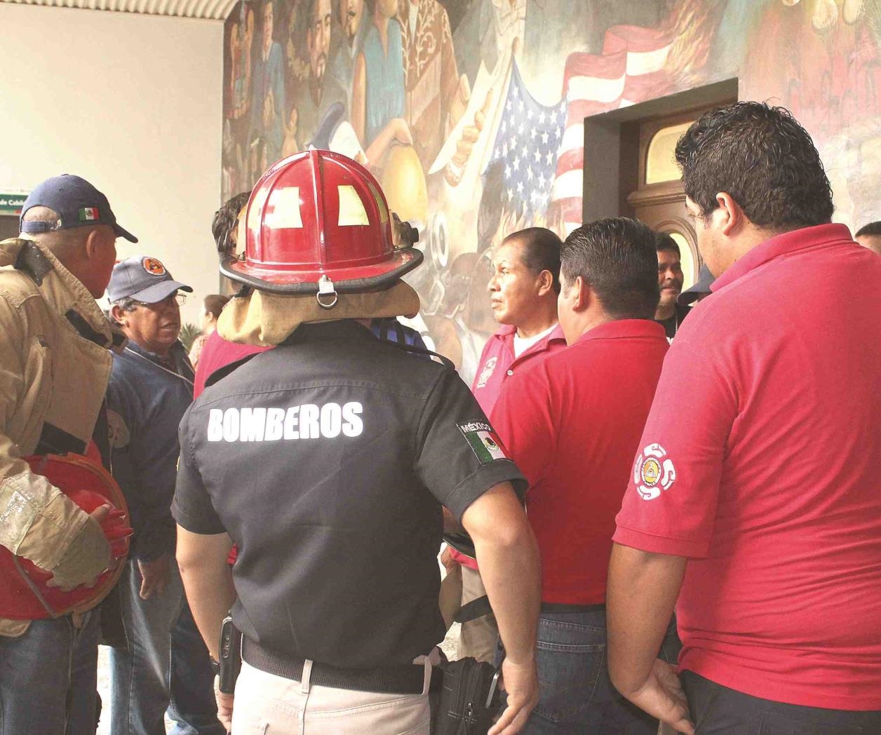 En una semana dan respuesta a bomberos En una semana dan respuesta a bomberos