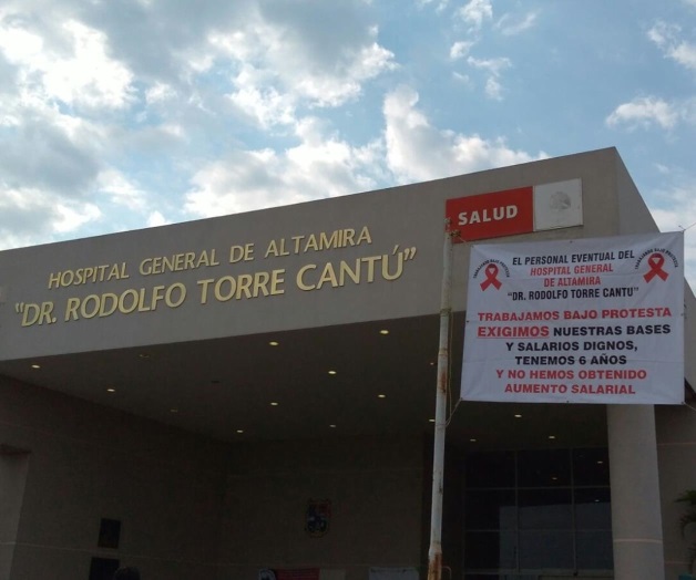 Protestan eventuales del Hospital Regional Protestan eventuales del Hospital Regional