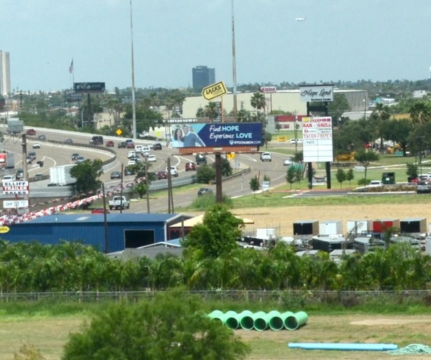 Deja apagón a 14 mil usuarios sin luz. Caída de línea de alto voltaje, la causa Deja apagón a 14 mil usuarios sin luz. Caída de línea de alto voltaje, la causa