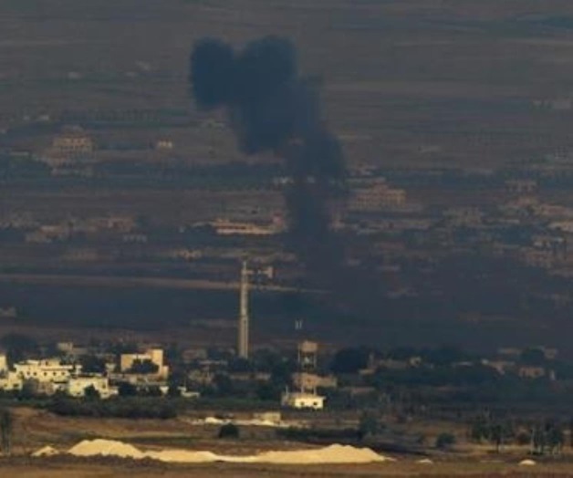 Aviones sirios bombardean posiciones yihadistas Aviones sirios bombardean posiciones yihadistas