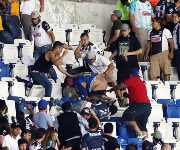 Va Rayados por aficionados violentos