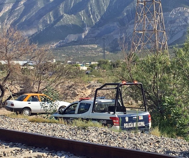 Asesinan a taxista en Santa Catarina Asesinan a taxista en Santa Catarina