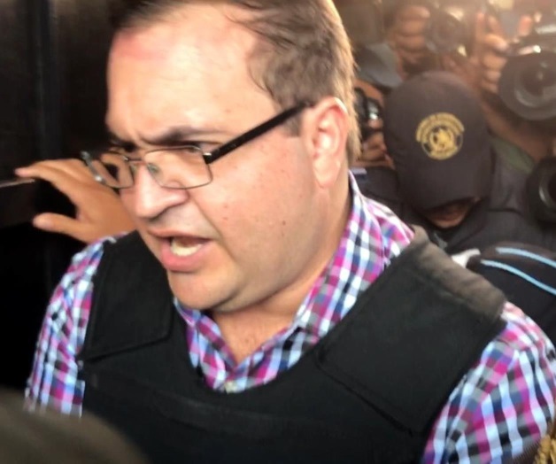 Piden extraditar a Javier Duarte Piden extraditar a Javier Duarte