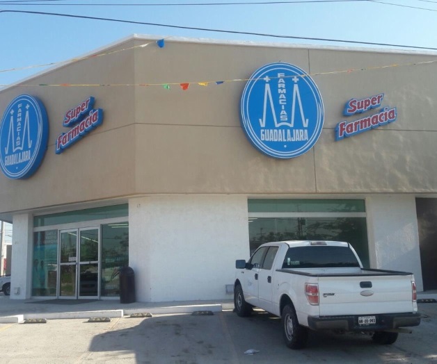 Ahora hasta adolescentes atracan una farmacia