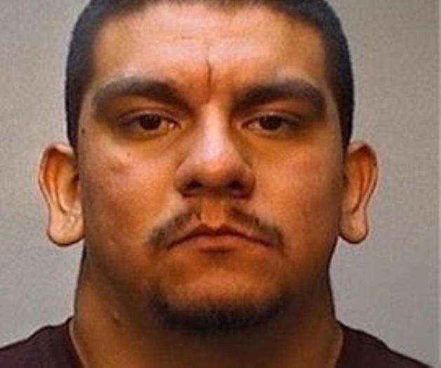 Detiene policía a joven gramero Detiene policía a joven gramero