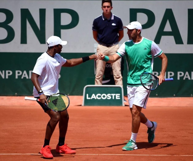 Acaricia Santiago González la gloria Acaricia Santiago González la gloria