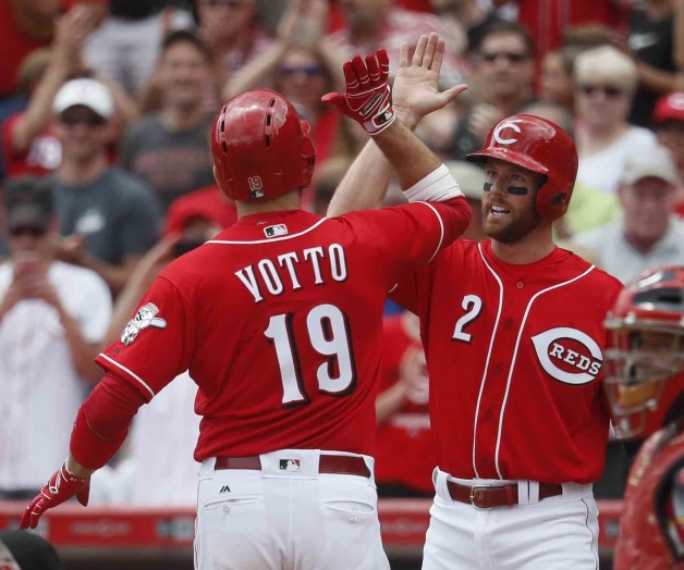 Rojos ganan y barren serie