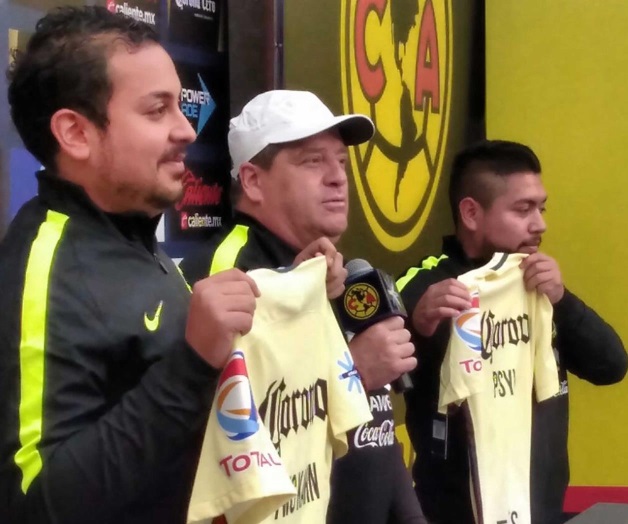 Destapa Piojo posible llegada de Hirving Lozano a Inglaterra