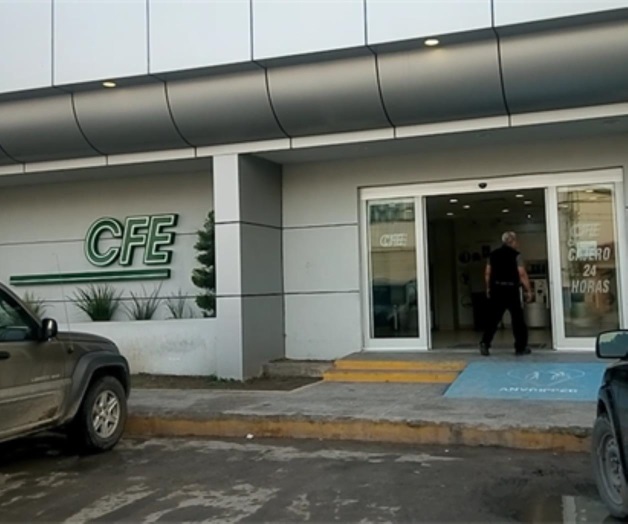 Quejas por fallas en cajeros de CFE