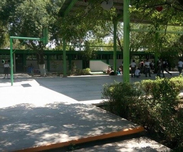 Dejan obra eléctrica a medias en Cobat 08